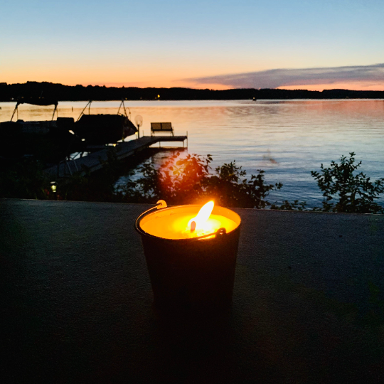 22oz Jumbo Outdoor Citronella Bucket Candle with Handle (Antique Brass)